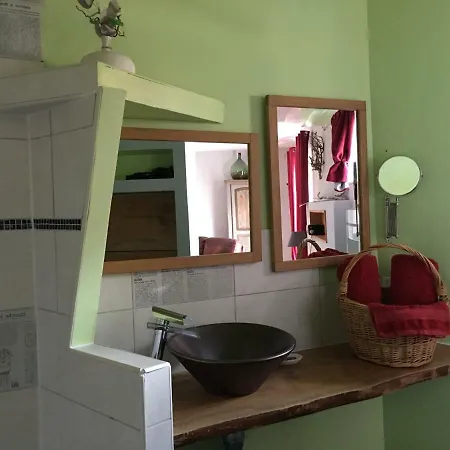 Petite Vallee Apartment Berling